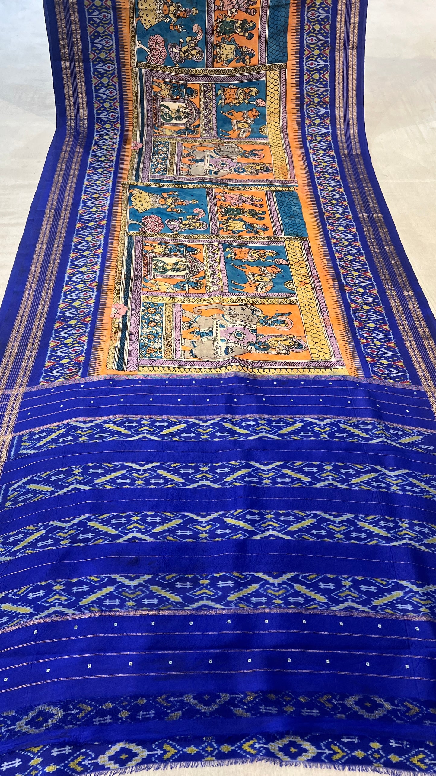 Ikkat Kanchi border Madthas patola saree
