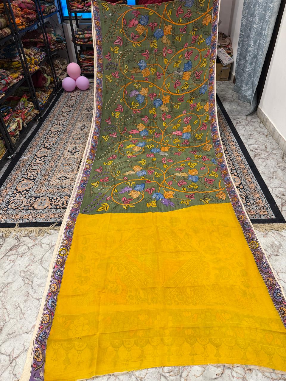 Bangalore silk borderless saree