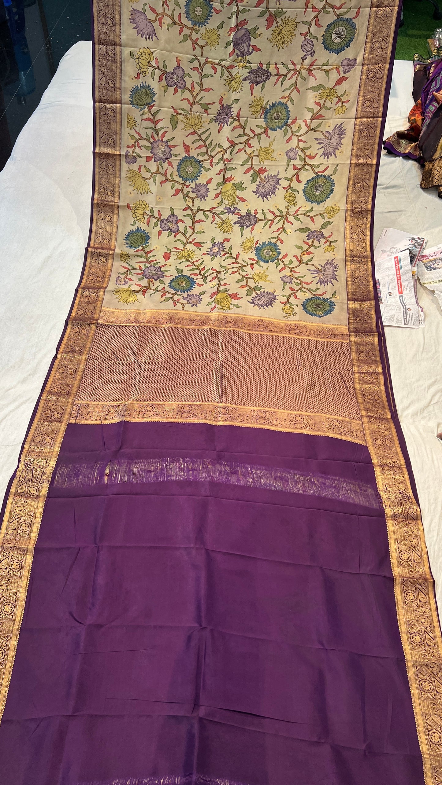 Kanchipattu saree