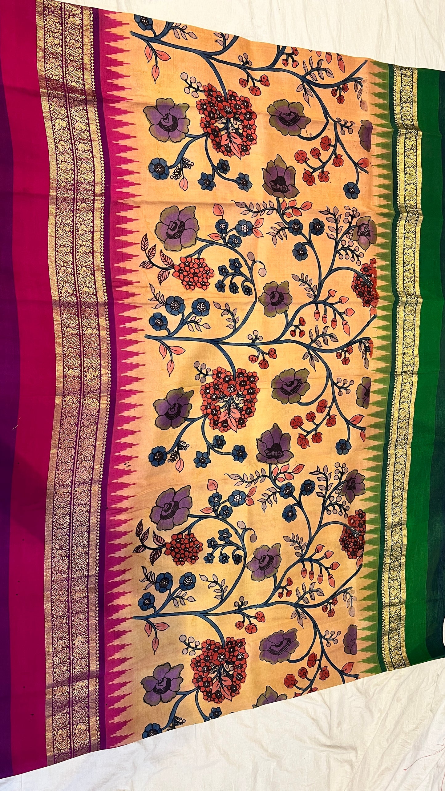 Ikkath Pattu Saree