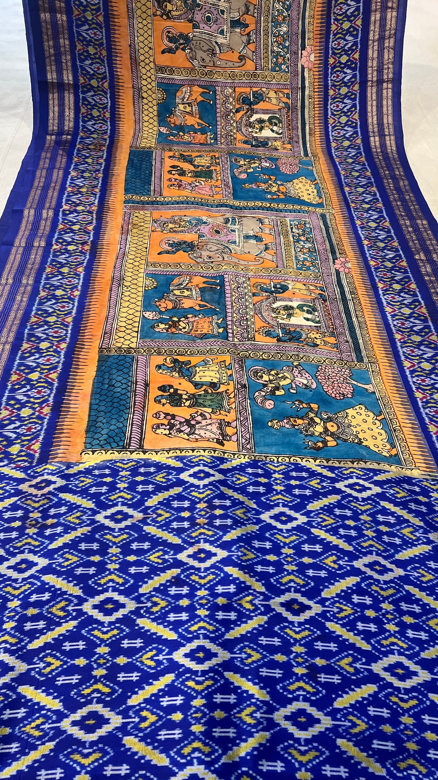 Ikkat Kanchi border Madthas patola saree
