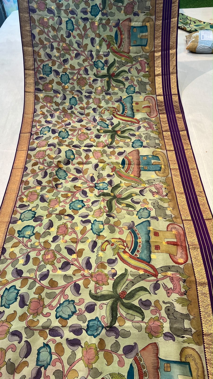 KanchiPattu Saree