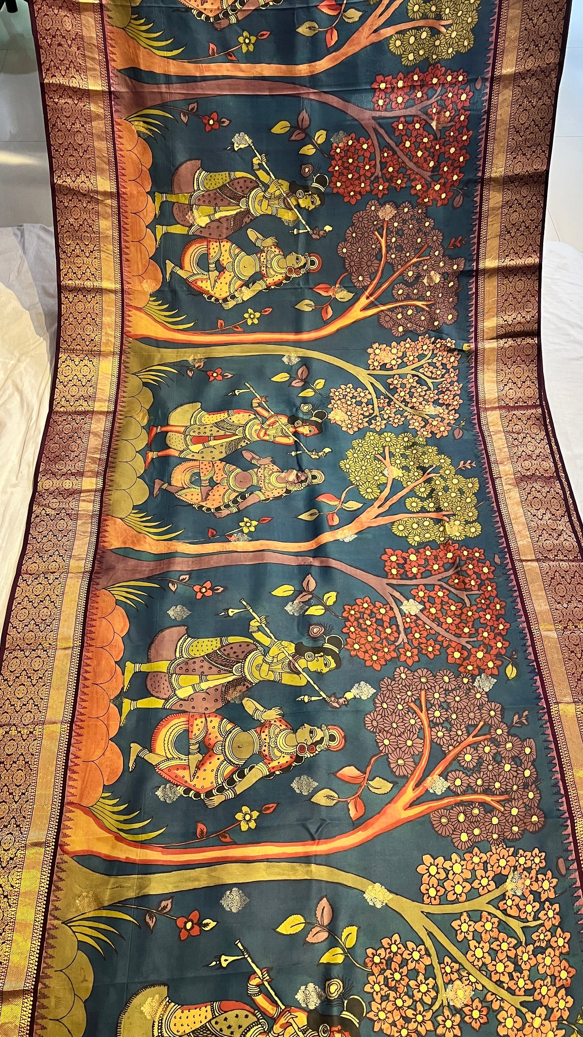 Kanchi Pattu saree
