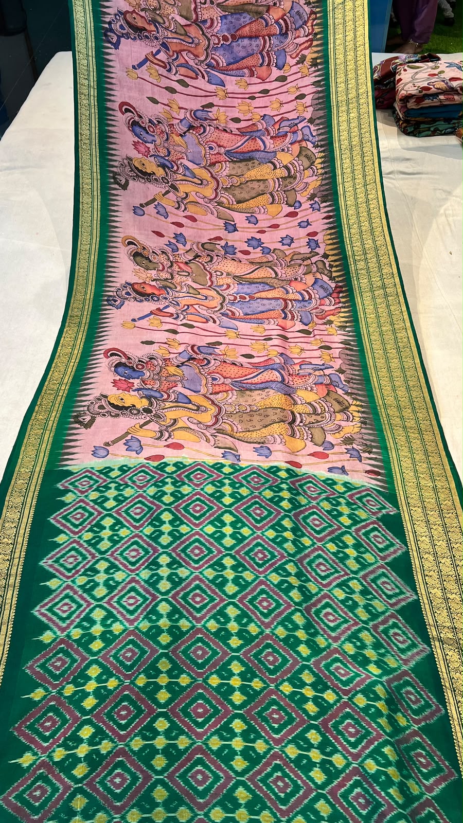 Ikkath pattu saree