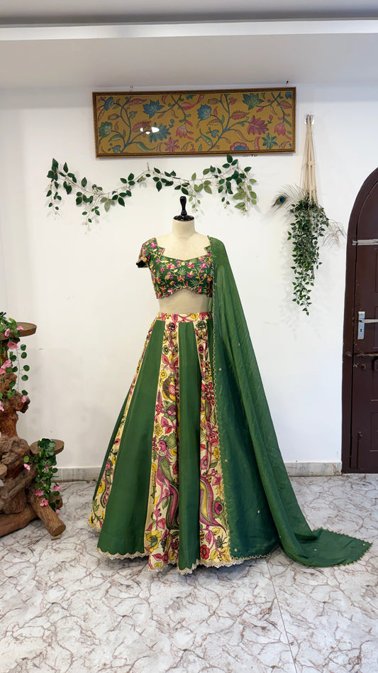 Kali Pattern Pen Kalamkari Lehenga