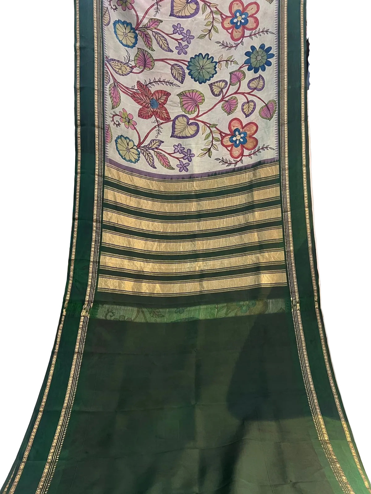 Kanchi Pattu saree