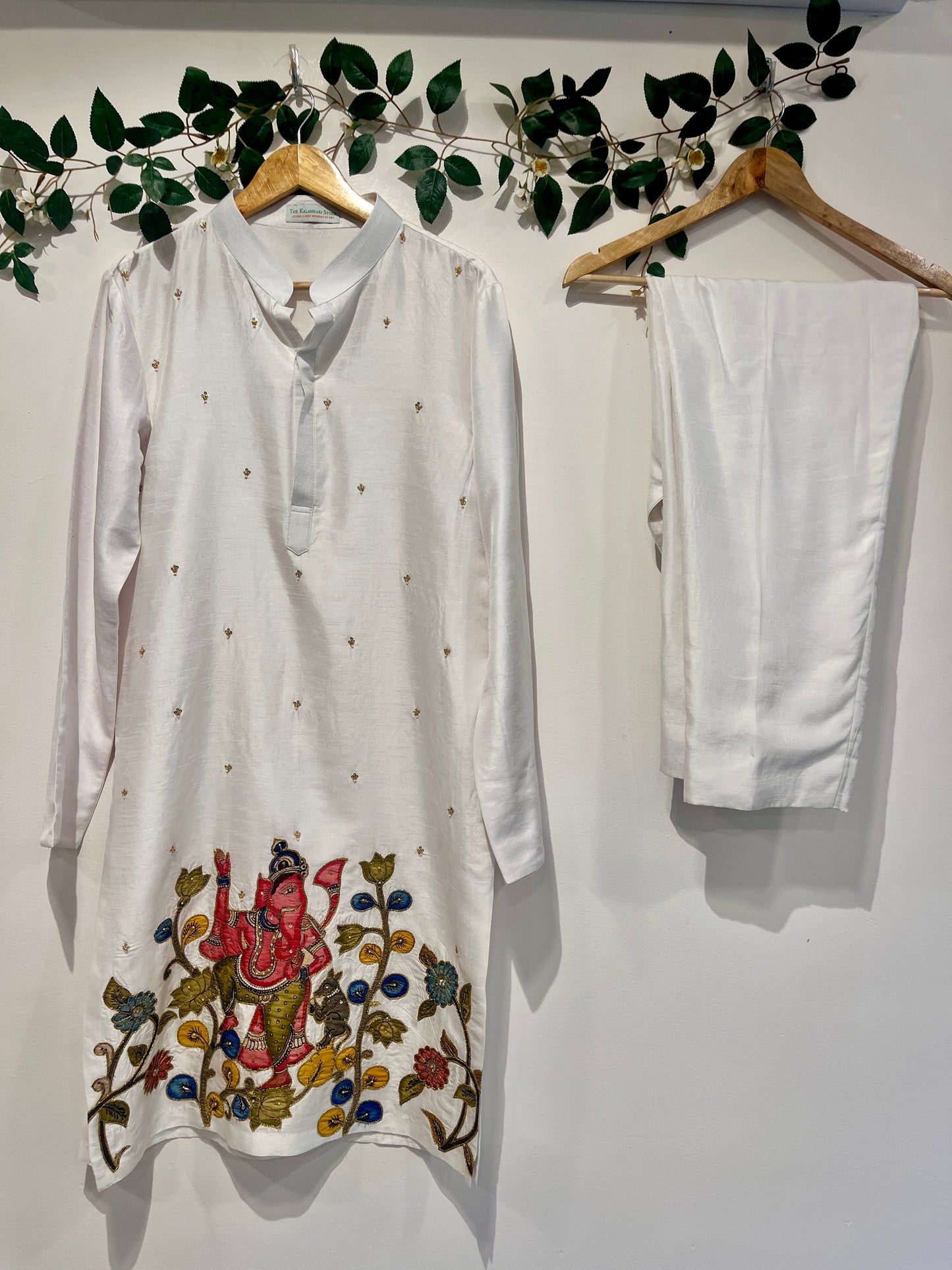 Ganesh Applique Kurta